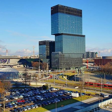 كاتوفيتسه Apartament Korfantego Citycentre Z Widokiem Na Spodek المظهر الخارجي الصورة