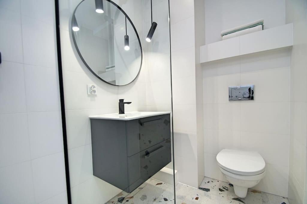 كاتوفيتسه Apartament Korfantego Citycentre Z Widokiem Na Spodek المظهر الخارجي الصورة